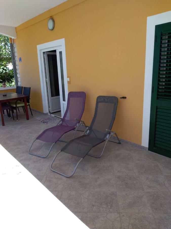Apartments Kero Бибине Екстериор снимка
